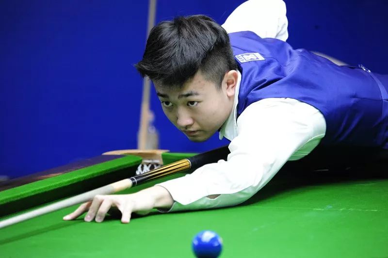 这名球员在 这名球员在