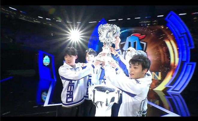 让梁峻豪逐 让梁峻豪逐